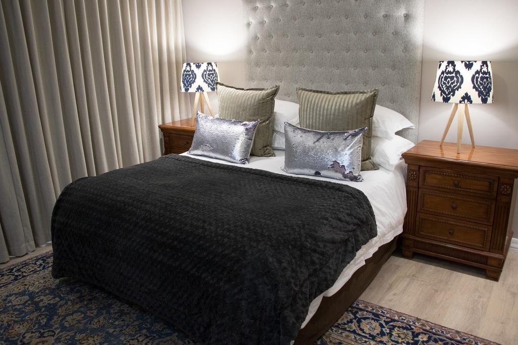 A' Queenslin Guesthouse Paarl Exterior photo